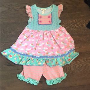 Matilda Jane Tunic and shorties